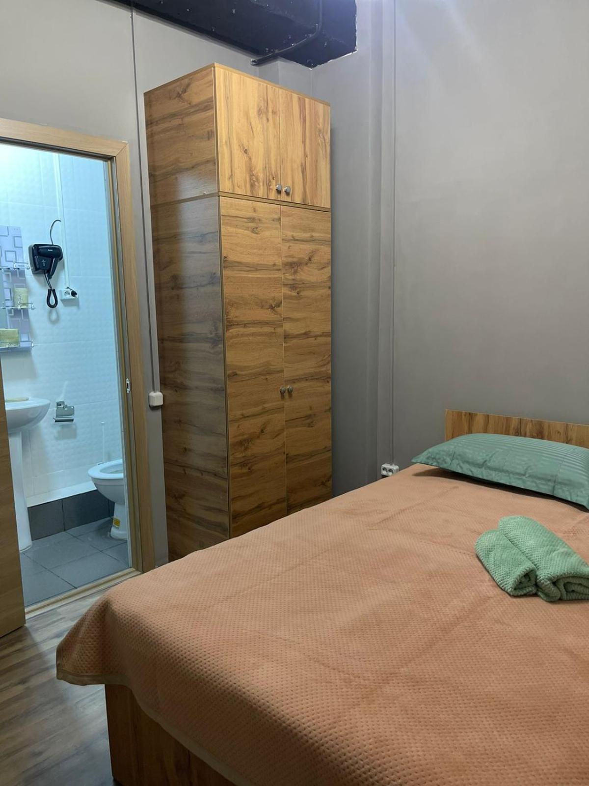 Hostel Kochevnik Capsule Hotel 阿拉木图 外观 照片