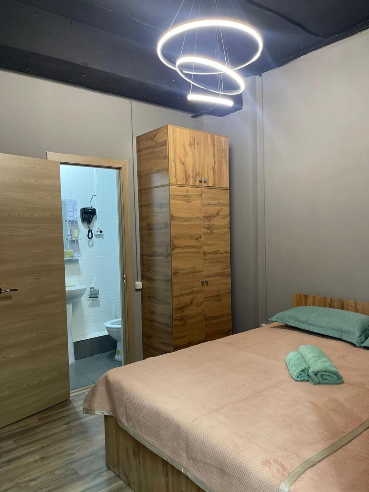 Hostel Kochevnik Capsule Hotel 阿拉木图 外观 照片