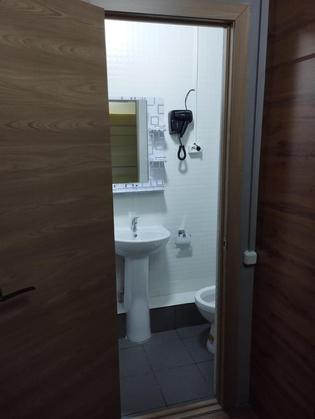 Hostel Kochevnik Capsule Hotel 阿拉木图 外观 照片